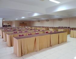 Hotel Cisarua Indah Genel