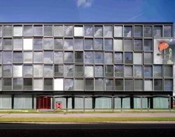 citizenM Schiphol Airport hotel Genel