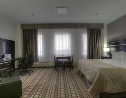 Clarion Hotel & Suites Winnipeg Genel