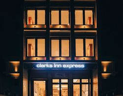 Clarks Inn Express Dehradun İç Mekan