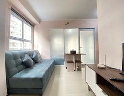 Classic Luxurious 1Br Apartment At Gateway Pasteur Bandung Oda Düzeni