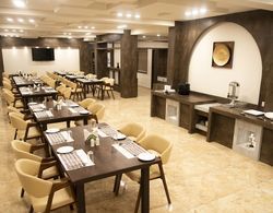 CLICK HOTEL TULSI Yerinde Yemek