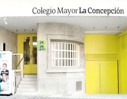 Colegio Mayor La Concepción Dış Mekan