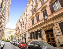 Colonna Suite Luxury - Termini Station Big Apartment Oda Manzaraları