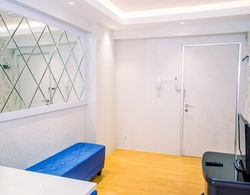 Comfort 1Br With Wardrobe Room At Green Bay Pluit Apartment İç Mekan