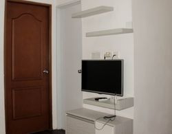 Comfort 2Br Apartment At Mediterania Palace Residence İç Mekan