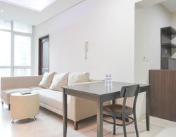 Comfort And Minimalist 3Br Apartment At Bellagio Residence İç Mekan