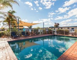 Comfort Inn Aden Mudgee Havuz