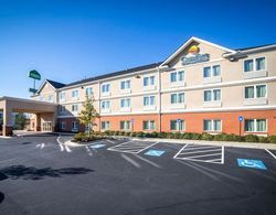 Comfort Inn & Suites Augusta  Genel