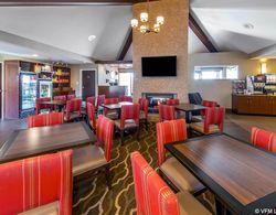 Comfort Inn & Suites Erie Area Genel