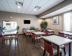 Comfort Inn & Suites Hazelwood - St. Louis Genel