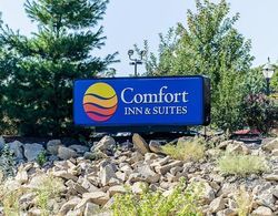 Comfort Inn & Suites Lawrence - University Area Genel