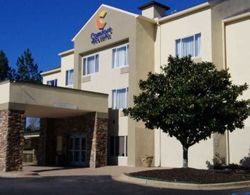 Comfort Inn & Suites Montgomery East Carmichael Rd Genel