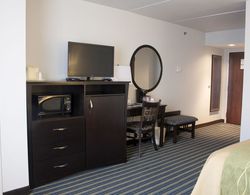 Comfort Inn & Suites Moose Jaw Genel