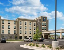 Comfort Inn & Suites West - Medical Center Dış Mekan