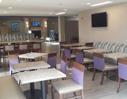 Comfort Suites Las Cruces I  25 North Bar