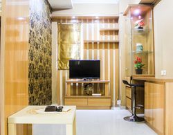 Comfortable and Fully Furnished 1BR Green Pramuka Apartment İç Mekan