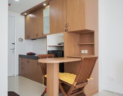 Comfortable and Minimalist Studio at Tuscany Residences Apartment İç Mekan