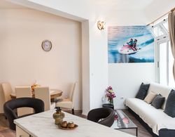 Comfortable Classy Apartment Close to Znjan Beach Öne Çıkan Resim