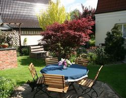 Comfortable Apartment in Nordhausen With Garden Oda Düzeni
