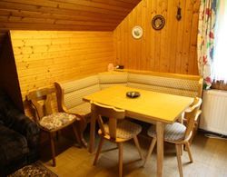 Comfortable Mansion in Wolfsberg Near Ski Area Yerinde Yemek