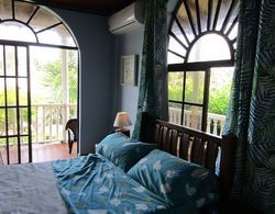 Comfortable Room With Balcony 5 Minutes Walk From the Main Beach Mülk Olanakları