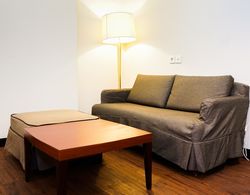 Comfy 1BR Queen Bed Ancol Marina Apartment near Dufan Oda Düzeni