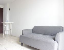 Comfy 2Br Apartment At Tamansari Panoramic İç Mekan