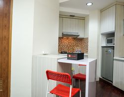 Comfy 3BR Apartment at Mediterania Gajah Mada İç Mekan