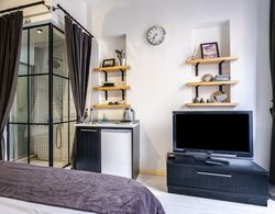 Comfy and Central Studio Flat in Beyoglu Oda