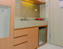 Comfy and Modern Studio Apartment at Elpis Residence Mutfak