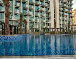 Comfy Apartment at Al Jaddaf With a Nice View - MHH Oda