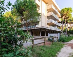 Comfy Apartment in Milano Marittima near Pine Forest Dış Mekan
