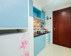 Comfy Studio Tamansari Mahogany Apartment İç Mekan