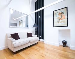 Contemporary 1 Bedroom Flat in Fulham near The Thames Oda Düzeni