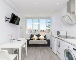 Cool and White Apartment Torrecilla Playa İç Mekan