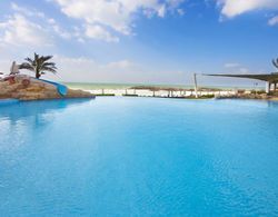 Coral Beach Resort Sharjah Havuz
