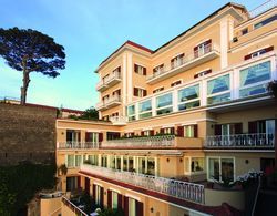 Hotel Corallo Sorrento Genel