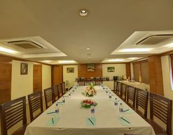 Coraltree By Goldfinch Hotels Bangalore Genel