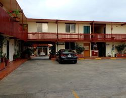 Motel Cortez Dış Mekan