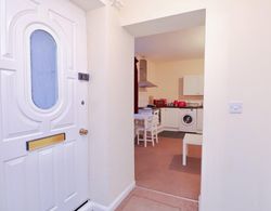 Cosy 2BD Flat Lincoln City Centre Sleeps 3 Mülk Olanakları