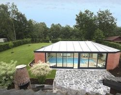 Cottage With Swimming Pool Comprises two Separate Parts Öne Çıkan Resim
