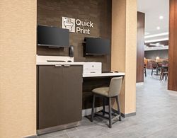 Courtyard by Marriott Houston Northeast Genel