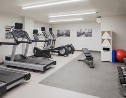 Courtyard by Marriott New York World Trade Center Area Fitness