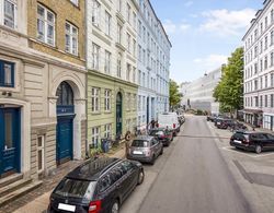 Cozy 2-bedroom Apartment in Downtown Copenhagen Dış Mekan