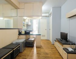 Cozy 2BR Apartment at Gading Nias Residences Oda Düzeni