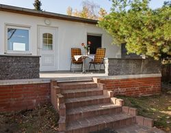 Cozy Bungalow in Werder With Garden Dış Mekan