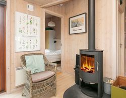 Cozy Holiday Home in Hvide Sande With Sauna İç Mekan