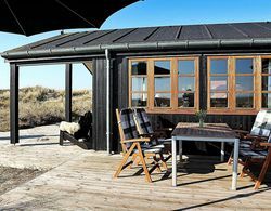 Cozy Holiday Home in Hvide Sande With Sauna Konum Öne Çıkanlar