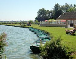 Cozy Holiday Home in Noordwijkerhout near Lake Dış Mekan